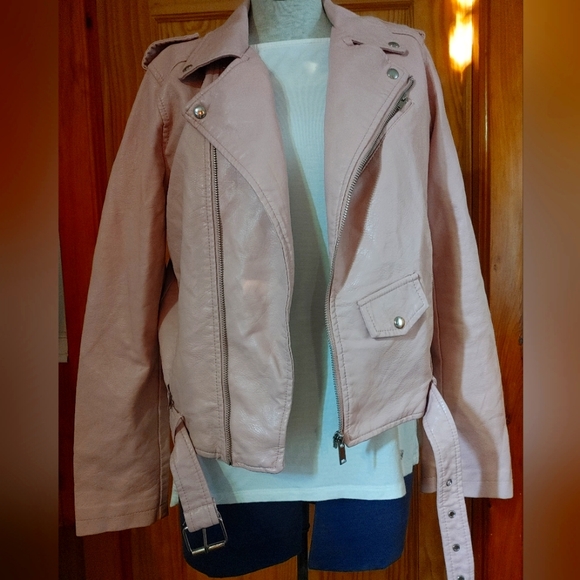 PINK pleather biker style jacket with zippers straps buttons faux leather + belt - Picture 3 of 5